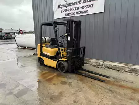 Propane Forklifts - CAT Lift Trucks GC25K (3)