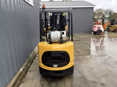 Propane Forklifts - CAT Lift Trucks GC25K (5)