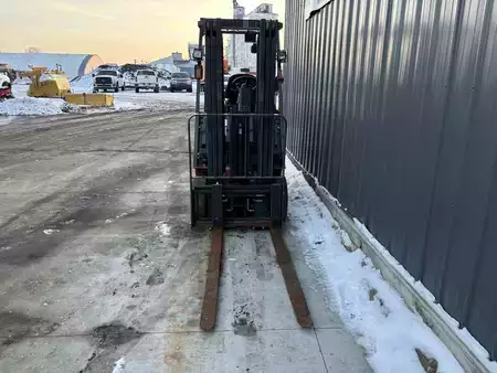 Montacargas Eléctrico (4 ruedas) 2018  Nissan MCT1B2L20S (2)
