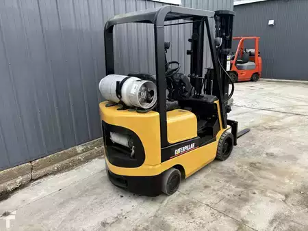 Montacargas GLP - CAT Lift Trucks GC15K (4)