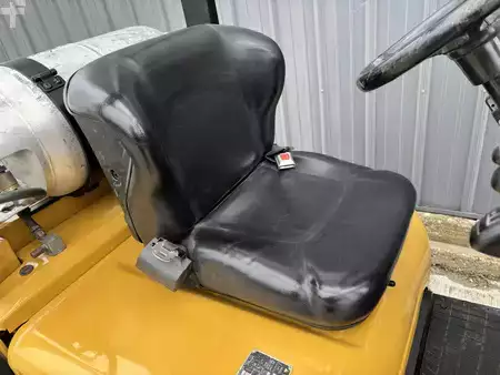 Montacargas GLP - CAT Lift Trucks GC15K (6)