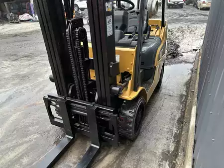 Montacargas GLP 2015  CAT Lift Trucks 2C5000 (7)