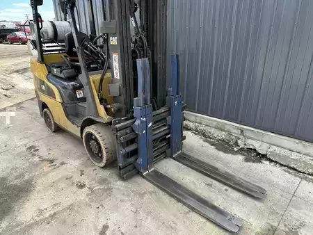 Propane Forklifts - CAT Lift Trucks 2C6500 (4)