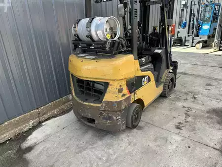 Propane Forklifts - CAT Lift Trucks 2C6500 (4)