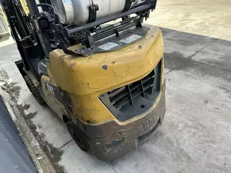 Propane Forklifts - CAT Lift Trucks 2C6500 (6)