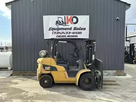 Montacargas GLP 2015  CAT Lift Trucks GP40N (1)