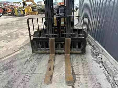 Montacargas GLP 2015  CAT Lift Trucks GP40N (3)