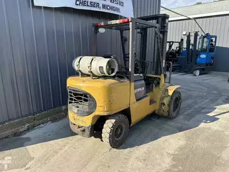 Propane Forklifts - CAT Lift Trucks GP30K (7)