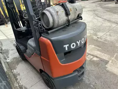 Propane Forklifts - Toyota 8FGCU25 (7)
