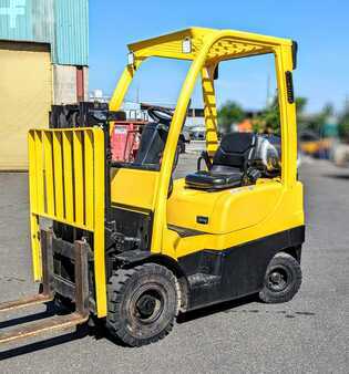 Propane Forklifts 2006  Hyster H40FTS (1)