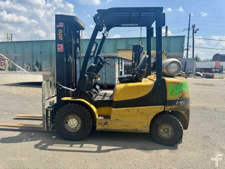 Carretilla elevadora GLP 2018  Yale GLP050MXNEAE086 (2)