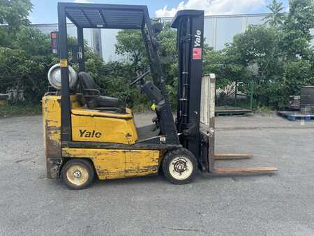 Propane Forklifts 2000  Yale GLC040AFNUAE082 Forklift (5)