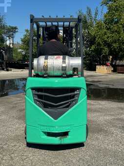 Carretilla elevadora GLP 2012  Mitsubishi FGC15N (4)