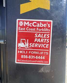 Carretilla elevadora GLP 2013  Yale GLC080VXNGAE085 (3)