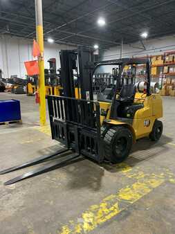 Carretilla elevadora GLP 2017  CAT Lift Trucks GP45N1 (1)