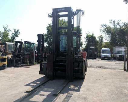 Diesel Forklifts 2015  Kalmar DCG100-6 (2)