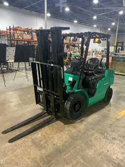 Propane Forklifts 2020  Mitsubishi FG25N5 (2)