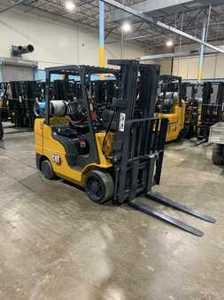 Propane Forklifts 2019  CAT Lift Trucks 2C6000 (1)