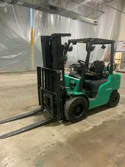 Propane Forklifts 2019  Mitsubishi FG30N5 (2)