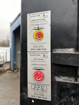 Treibgasstapler 2014  Toyota 8FGF25 (7)