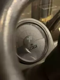 Dieselstapler 2000  Linde H16D Seitenschieber (17)