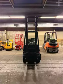 Dieselstapler 2000  Linde H16D Seitenschieber (3)