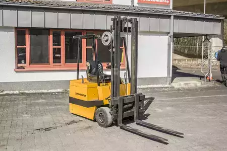 Eléctrico - 3 rodas 1991  Jungheinrich EFG 510 3,5m Seitenschieber (2)