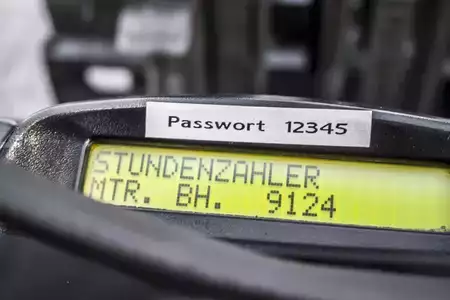 Carretilla elevadora GLP 2020  Yale GLP18 Zinkenverstellgerät 2020 (12)