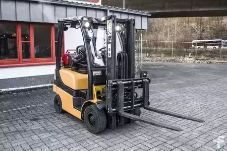 Carretilla elevadora GLP 2020  Yale GLP18 Zinkenverstellgerät 2020 (6)