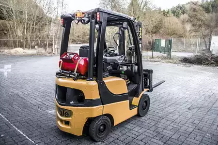 Carretilla elevadora GLP 2020  Yale GLP18 Zinkenverstellgerät 2020 (8)