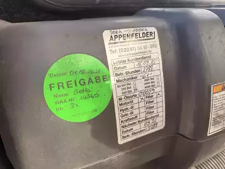 LPG heftrucks 2020  Yale GLP45VX original BS Zinkenverstellgerät (10)