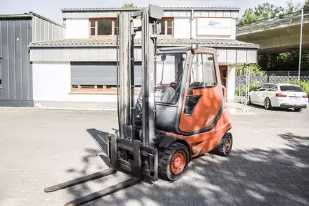 Treibgasstapler 1998  Linde  H30 351 Seitenschieber Gas (7)