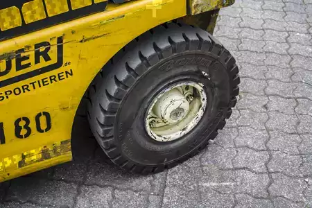 Treibgasstapler 2020  Yale GLP20 Gas Freihub Seitenschieber Zinkelverstellgerät (7)