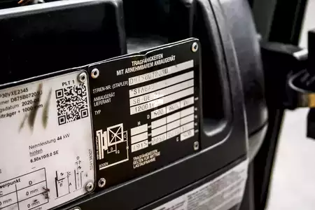 Wózki gazowe 2020  Yale GLP30 2020 Drehgerät Freihub Triplex (14)