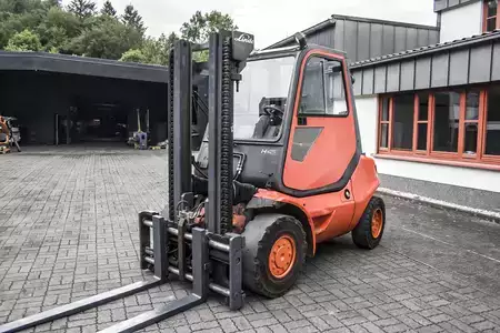 Dieselstapler 2003  Linde H45 352 4500kg Zinkenverstellgerät (6)
