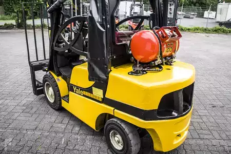 LPG VZV 2020  Yale GLP35 STVZO 3500KG Seitenscheiber (7)