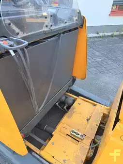 Schubmaststapler 2003  Jungheinrich ETV214 Batterie Neu 7m Triplex Ladegerät (11)