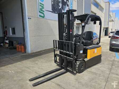 Elektro tříkolové VZV 2023  MB Forklift CPD18TV8 (1)