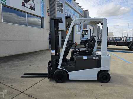 Electric - 4 wheels 2017  Unicarriers TX4-20 (JAG1N1L20Q) (3)