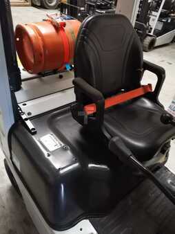 LPG Forklifts 2015  Nissan DX-18 (P1D1A18LQ) (9)