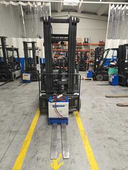 Gerbeurs à conducteur porté debout 2020  Unicarriers TX 4-18 (7)