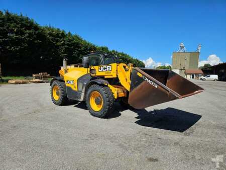 Verreikers fixed 2016  JCB 541-70 (11)
