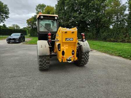 Chariots téléscopiques fixes 2023  JCB 536/95 (8)
