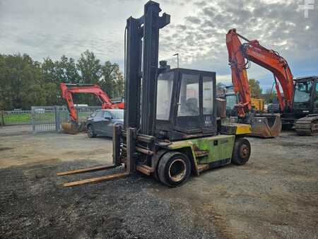 Chariots élévateurs diesel 1996  Clark DPL 60 (1)