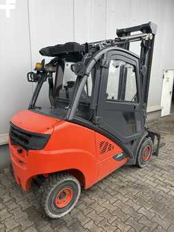 Wózki widłowe diesel 2016  Linde H35D-02 (6)