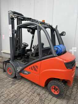 Wózek widłowy spalinowy/ gaz ziemny 2013  Linde H35T-02 (2)