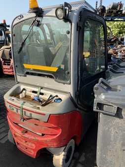 Carrelli elevatori a gas naturale - Still RX70-16T (3)