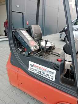 3-wiel elektrische heftrucks 1997  Linde E15 (12)