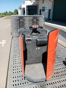 Nízkozdvižný vozík 2017  Linde T25SP (1)