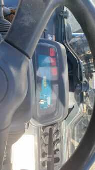 Chariots élévateurs GPL 2008  Toyota 02-7FGF30 (12)